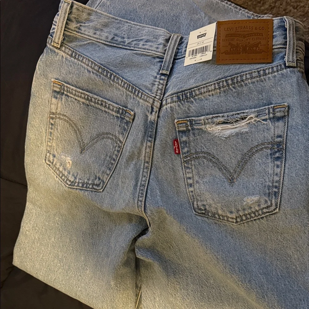 Levi's Ribcage Wide Leg - Picture 5 of 5